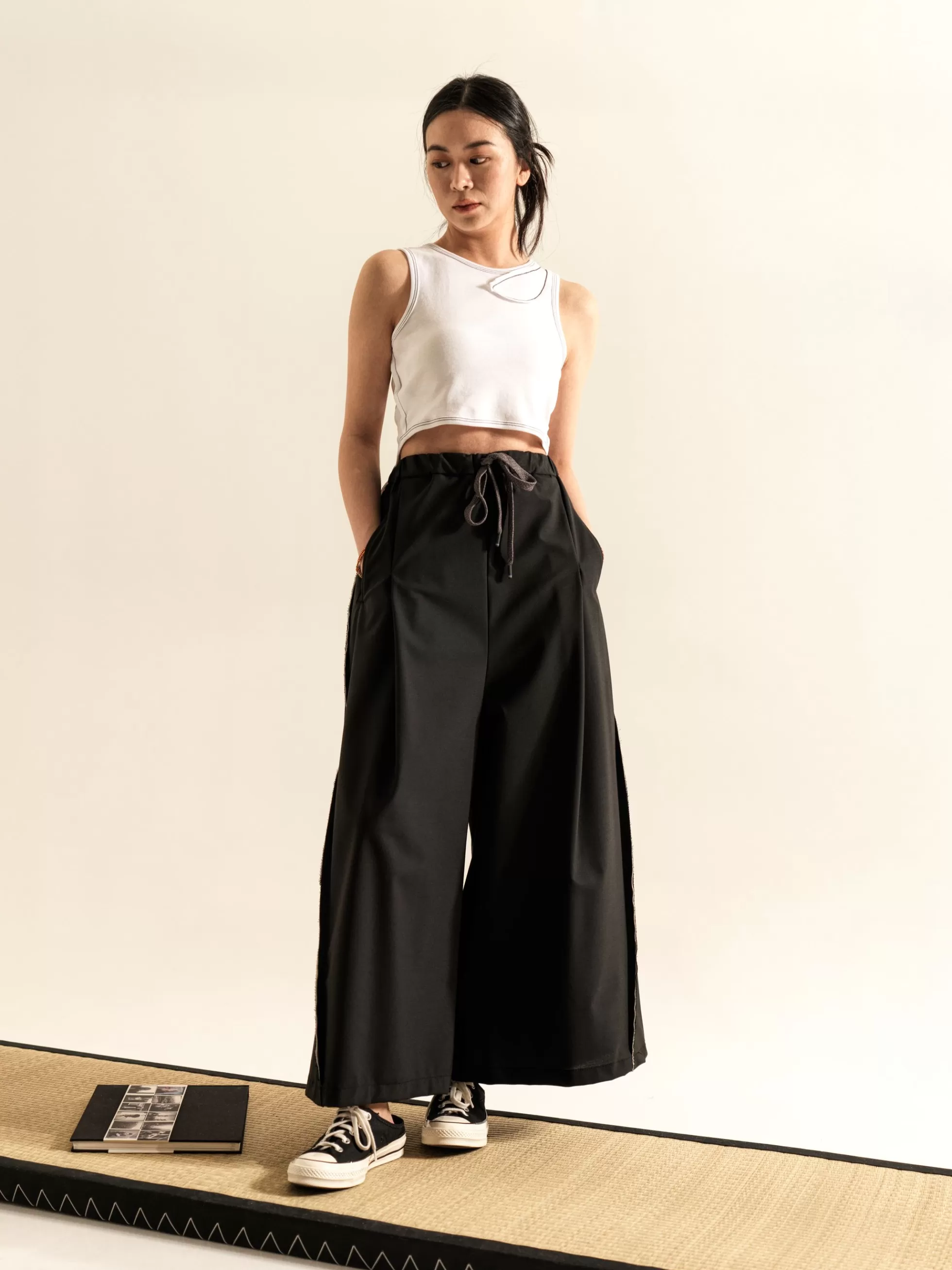WENDYKEI Crop Top Con Applicazione A Taglio Vivo | Donna Top E Magliette